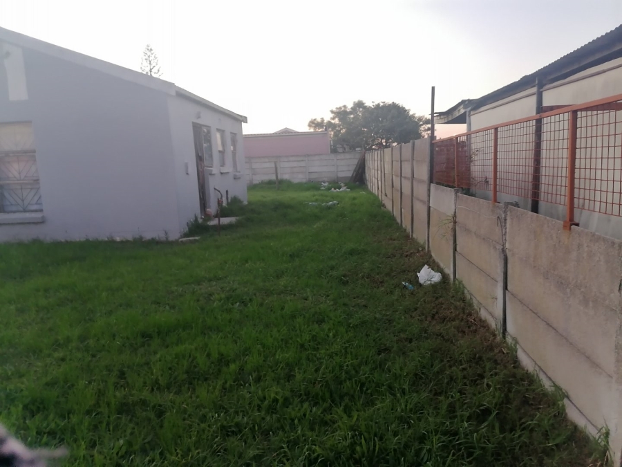 2 Bedroom Property for Sale in Eersterivier South Western Cape